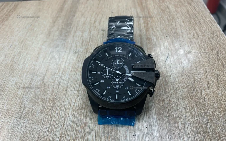 Часы Diesel