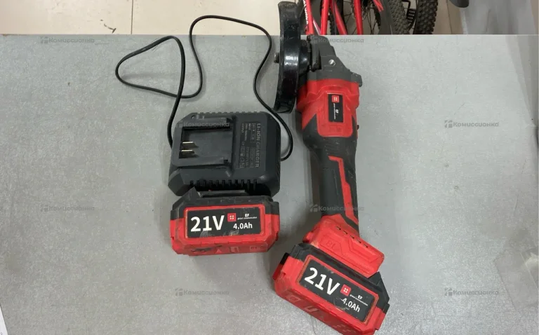 Аккумуляторная УШМ EF21V