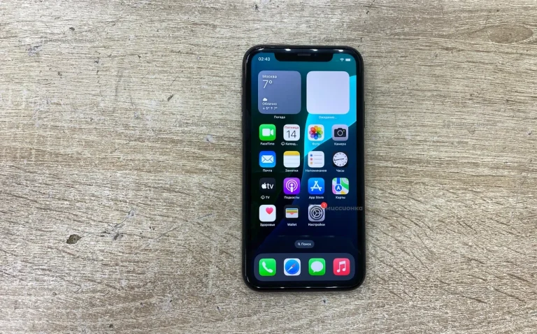 Apple iPhone 11 4/128 ГБ