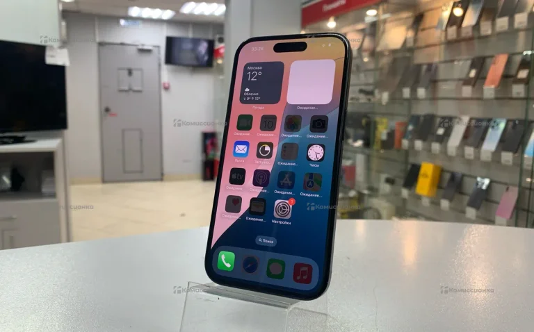 Apple iPhone 15 6/128 ГБ
