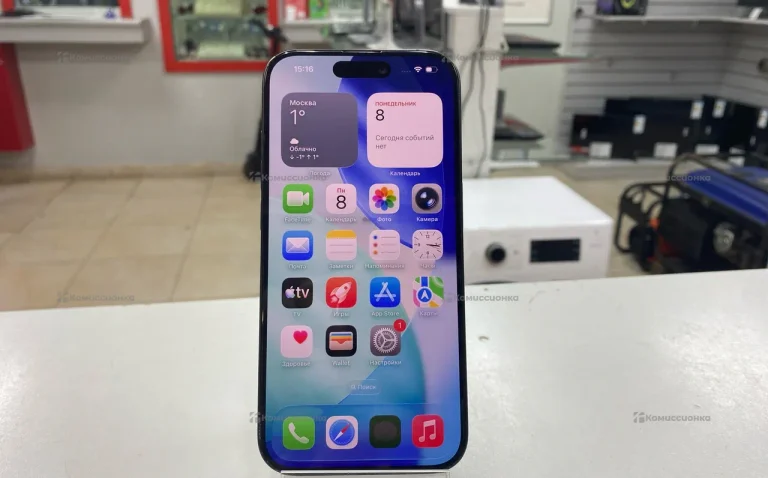 Apple iPhone 15 Pro 8/128 ГБ