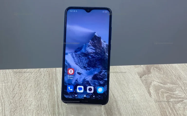 Xiaomi Redmi 8 3/32 ГБ