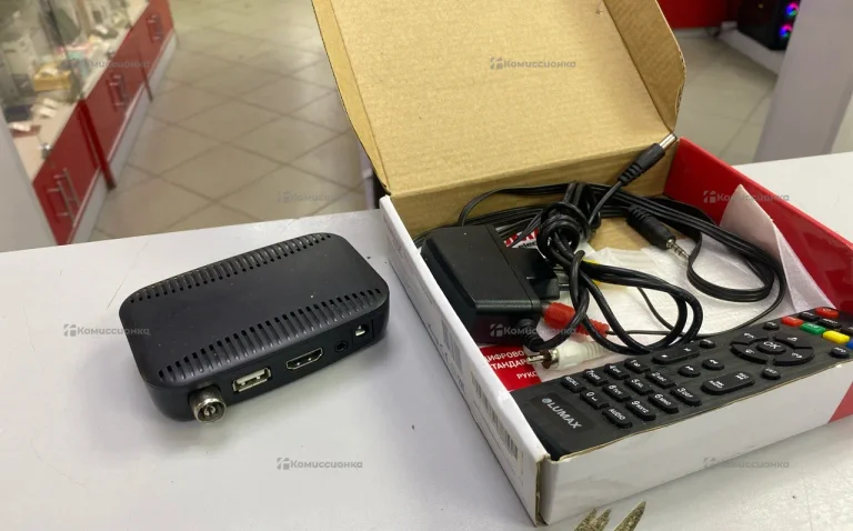 Тв приставка Lumax