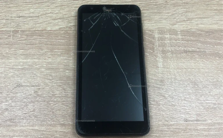 ZTE Blade L8 1/16 ГБ