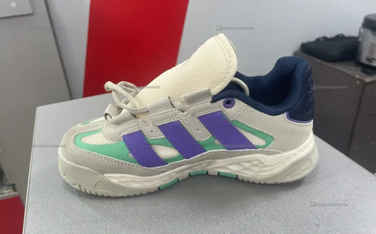 Кроссовки Adidas 36 (беж)
