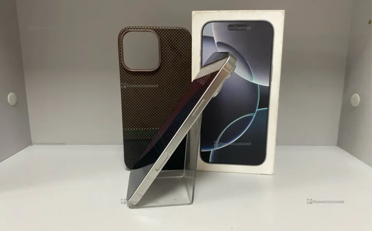 Apple iPhone 16 Pro Max 8/256 ГБ