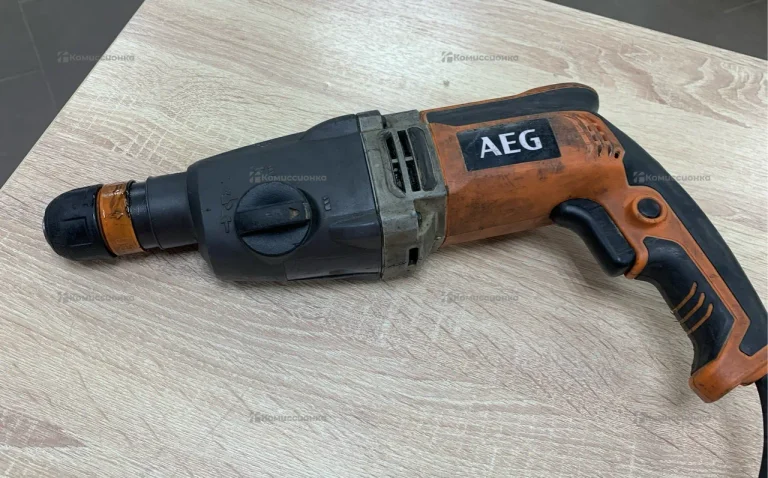 Перфоратор AEG KH 28 Super XE