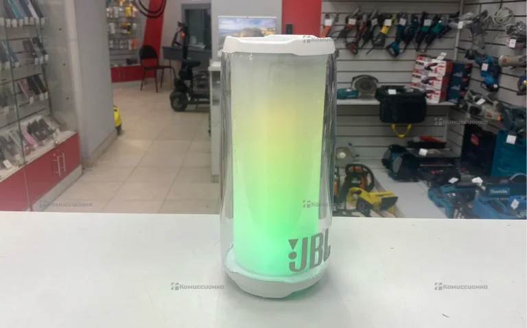 Колонка  JBL PULS 6