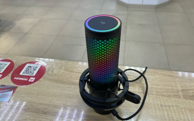 Микрофон HyperX quadcast 2s