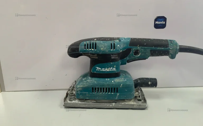 Вибрационная шлейф машинка Makita BO3710
