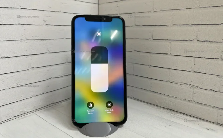 Apple iPhone X 3/256 ГБ