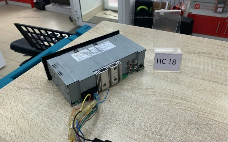 Автомагнитола  Kenwood kmm-125