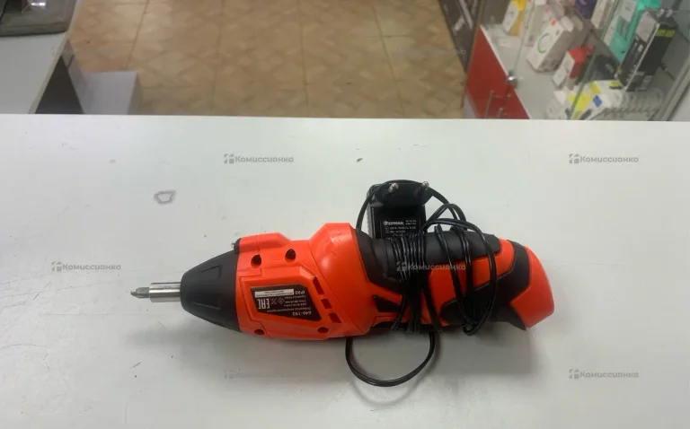 отвертка аккумуляторная Ермак 646-192