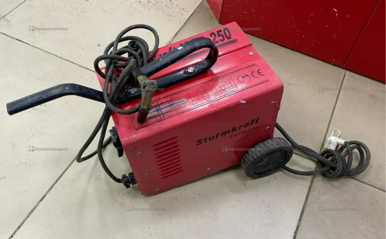Сварочный аппарат Sturmkraft MMA-250