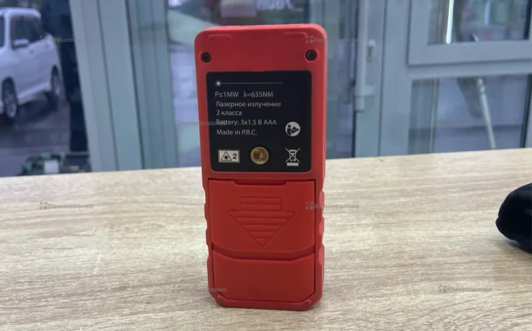 Лазерный дальномер RGK DL100