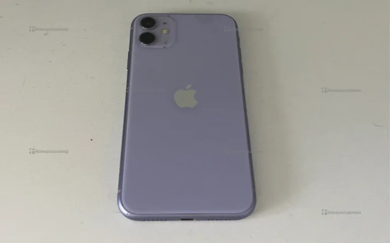 Apple iPhone 11 4/64 ГБ