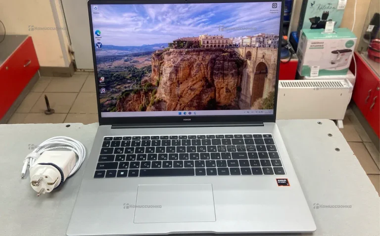 Ноутбук Honor Magicbook x16 plus