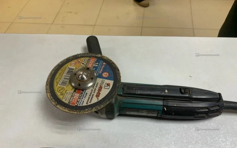 УШМ makita GA5034