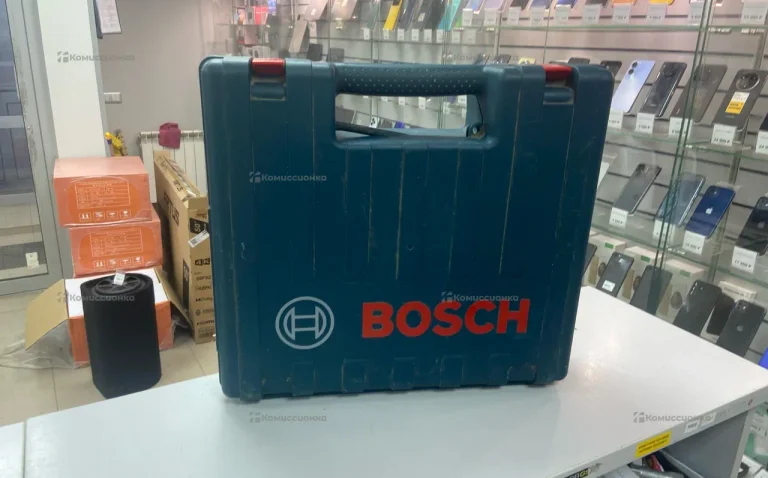 Перфоратор Makita HR 2470