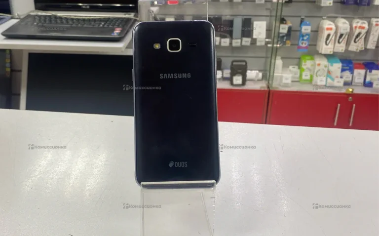 Samsung Galaxy J3 (2016) 2/16 ГБ