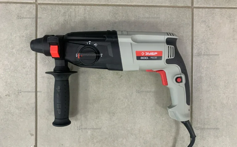 Перфоратор Зубр П-26-800