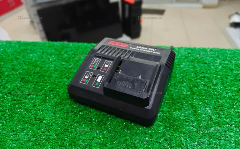 Аккумуляторный шуруповерт TOUA DBLID180