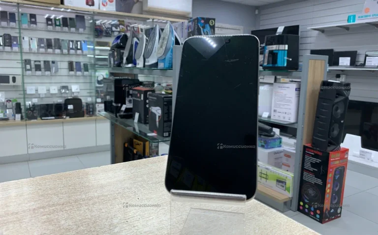 Apple iPhone 15 Pro Max 8/256 ГБ