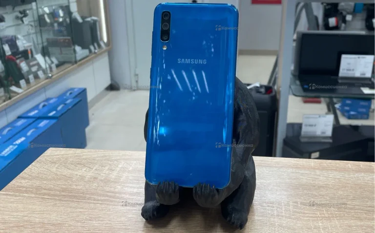 Samsung Galaxy A50 4/64Gb