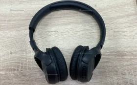 Наушники  JBL tune 560