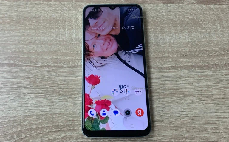 Realme C35 4/128Gb