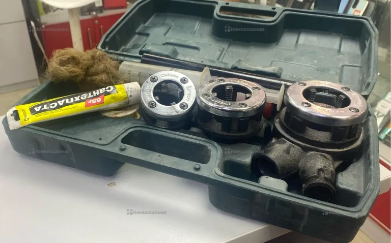 Набор клуппов для нарезания резьбы ЕРМАК