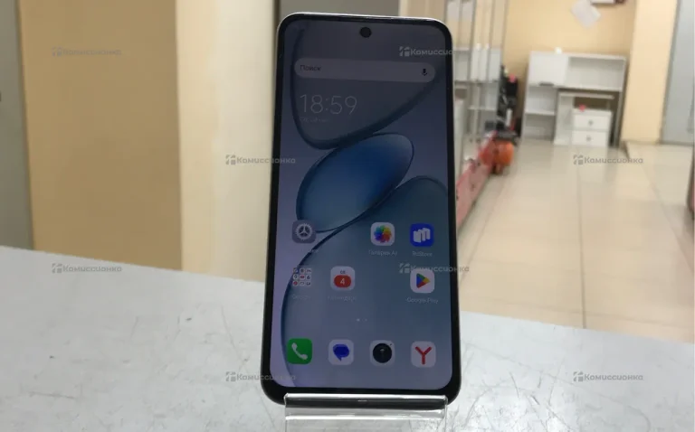 Tecno Spark Go 1 4/128 ГБ