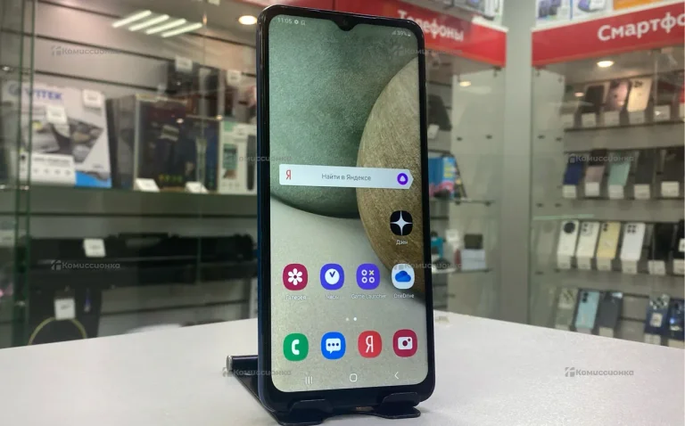 Samsung Galaxy A12 4/64 ГБ