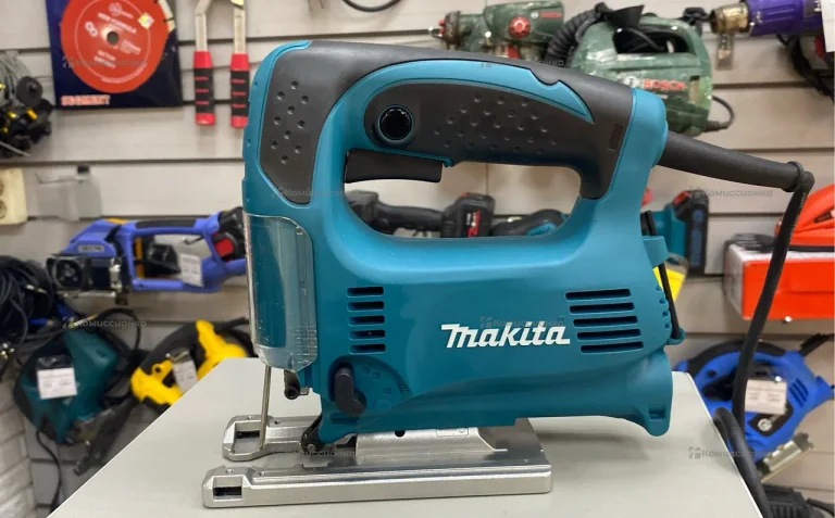 Электролобзик makita 4329