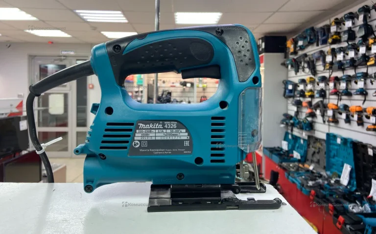 Электролобзик makita 4326
