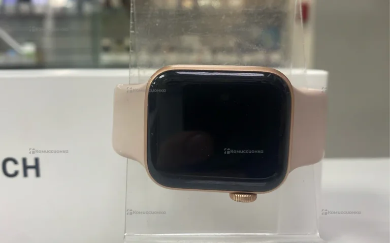 Часы Apple Watch SE 40mm