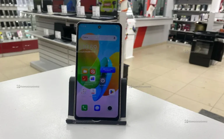 Tecno Spark 20C 4/128 ГБ