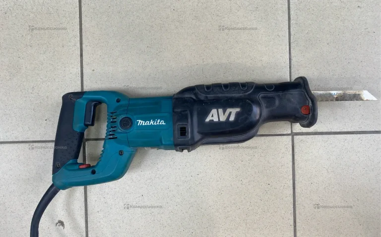 Пила makita JR3070CT