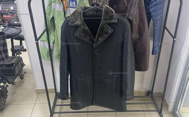 Куртка кожаная