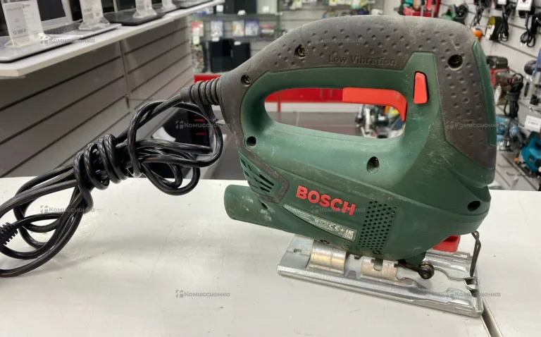 Электролобзик Bosch PST 650