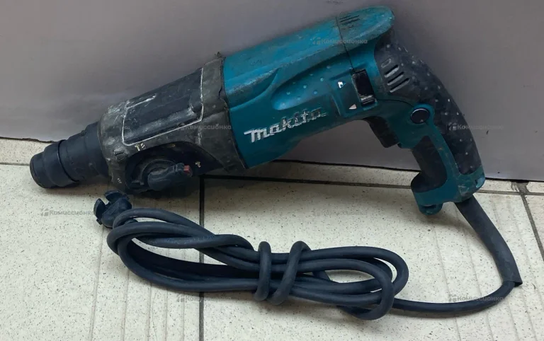 Перфоратор makita HR2470