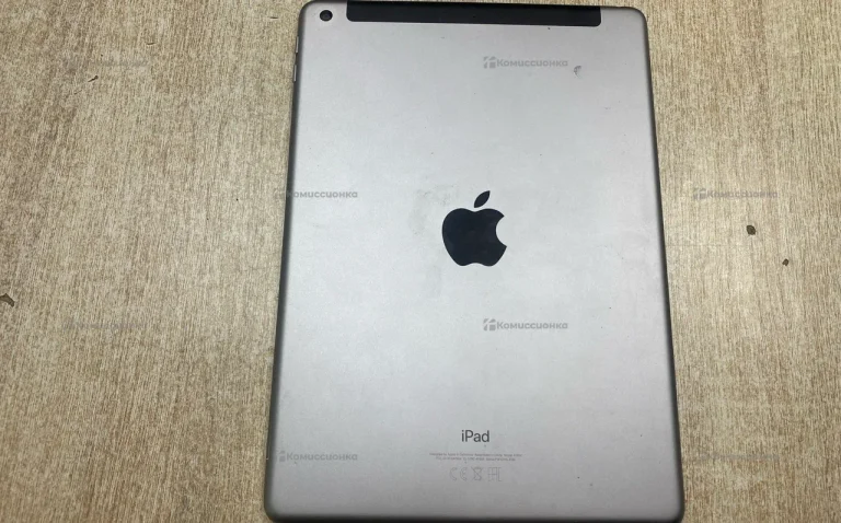 Планшет Apple iPad 6-го поколения 32ГБ