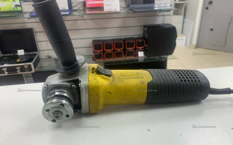 УШМ Stanley fmeg125v