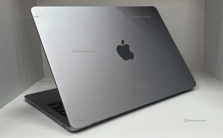 Ноутбук Apple MacBook Air M2 2022