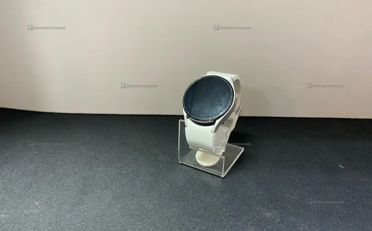 Часы Galaxy Watch 4 40MM