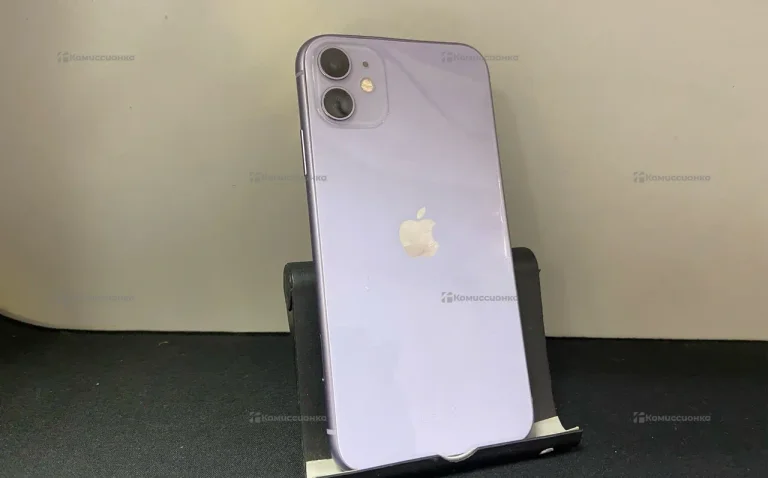 Apple iPhone 11 4/128 ГБ