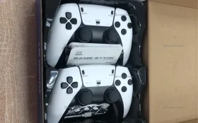 Game stick и 2 джойстика.