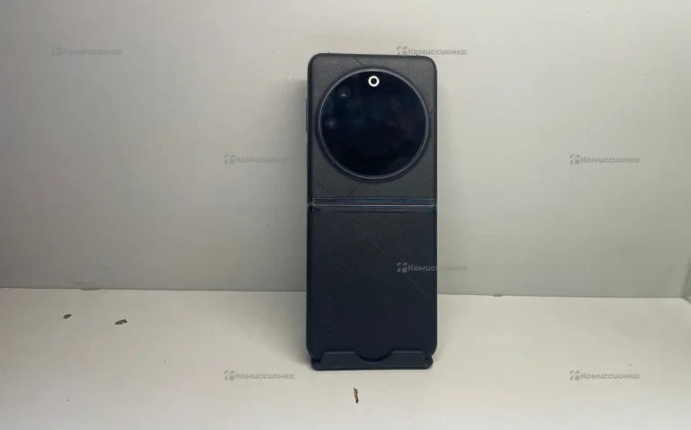 Tecno PHANTOM V Flip 5G 8/256 ГБ