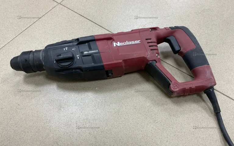 Перфоратор сетевой NRH-800