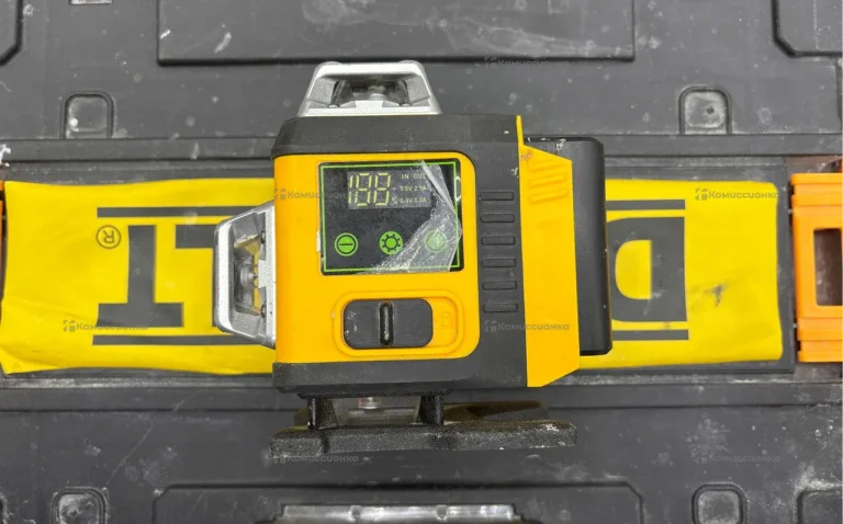 лазерный уровень DeWalt (4зеленый)